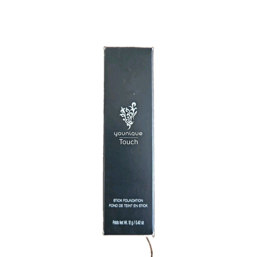 Younique  Touch Stick Foundation Velour
